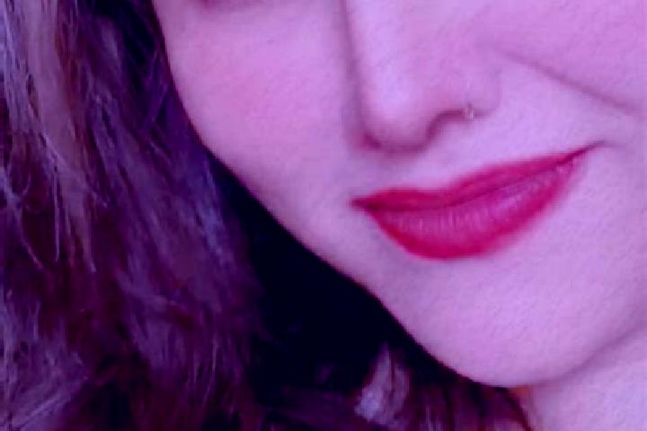 Zoe, 33 — Escort in Kasli, Russia