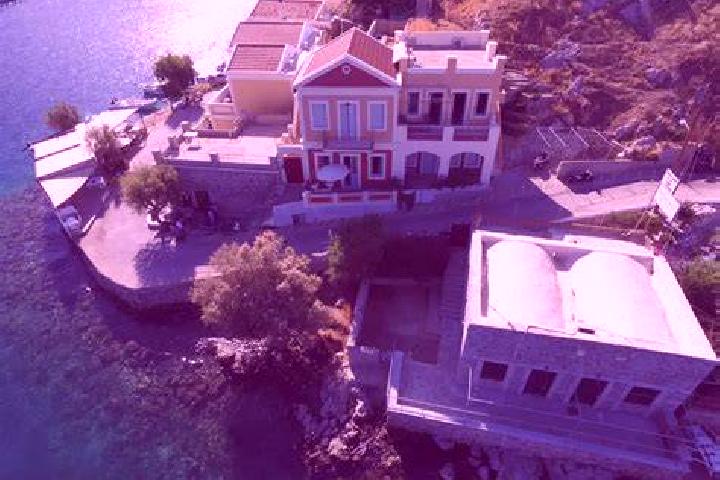 Zoe, 33 — Escort in Tholos, Greece