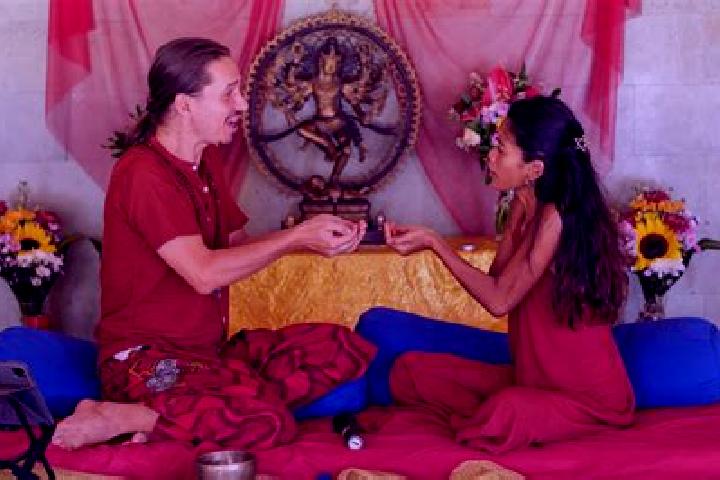 Zoe, 34, a auburn amber-eyed indian companion based in Lislamin. Offering Tantra, Erotic Massage, A-Level, Overnight, 69. Available for incall and outcall, d...
