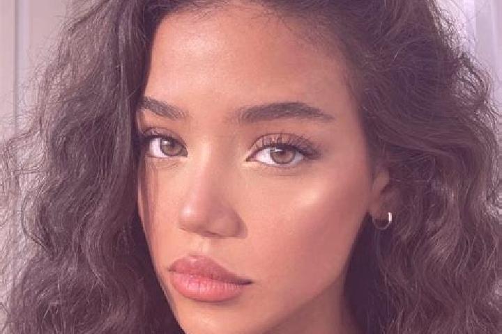 Zoe, 34, a black brown-eyed ebony companion based in Santiago Tulantepec. Offering Fetish, Dinner Date, Party Girl. Available for incall and outcall, day and...