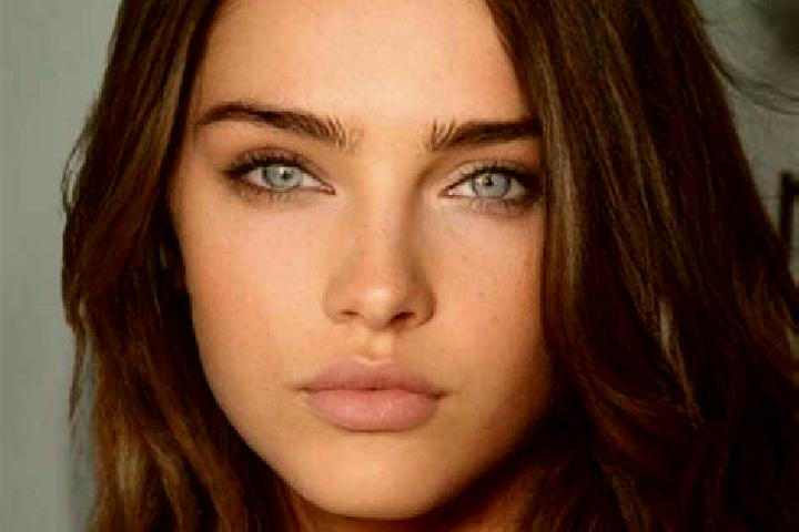 Zoe, 34, a brunette green-eyed caucasian companion based in Burgstetten. Offering Erotic Massage, Duos, Travel Companion, Deep French Kissing, CIM. Available...