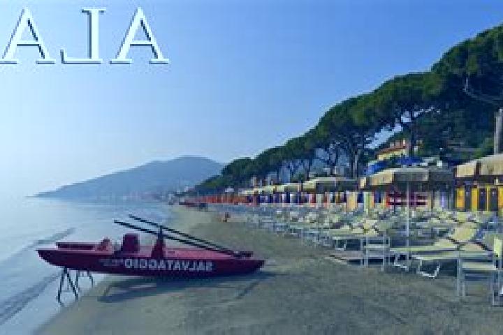 Zoe, 34 — Escort in Alassio, Italy