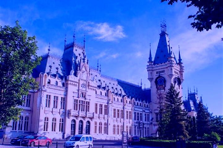 Zoe, 34 — Escort in Blandesti, Romania