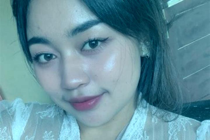 Zoe, 34 — Escort in Bongancina Kaja, Indonesia