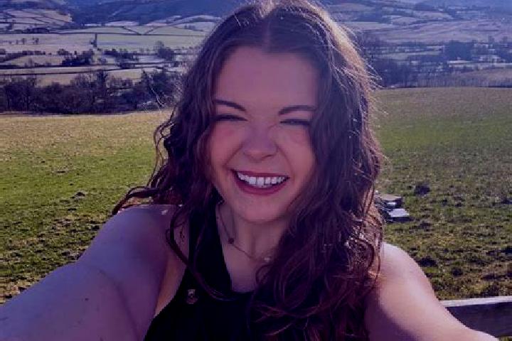 Zoe, 34 — Escort in Oxford, United States