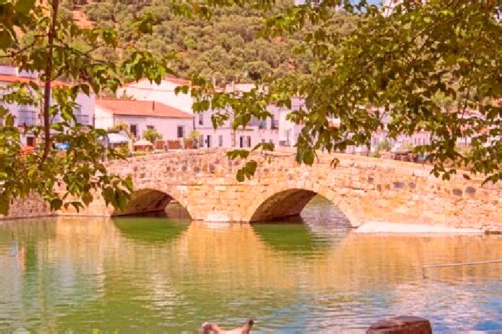 Zoe, 34 — Escort in San Nicolas del Puerto, Spain