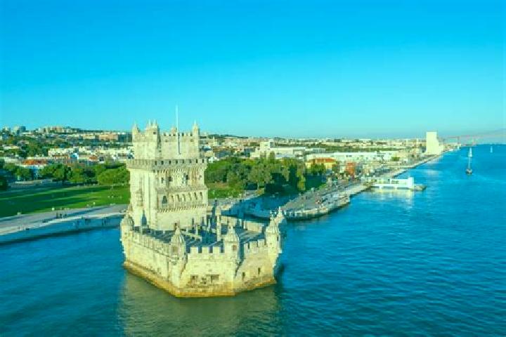 Zoe, 34 — Escort in Santa Maria de Belem, Portugal