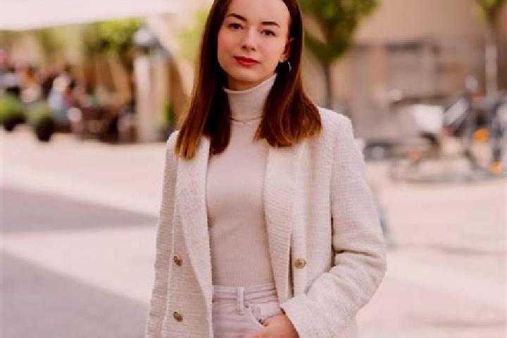 Zoe, 34 — Escort in Schaffen, Belgium