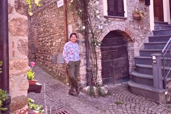 Zoe, 34 — Escort in Stazione di Allerona, Italy