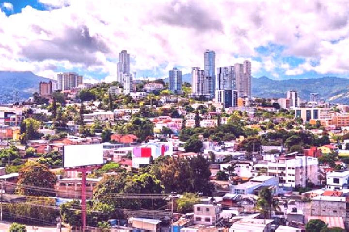 Zoe, 34 — Escort in Tegucigalpa, Honduras