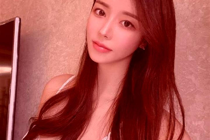 Zoe, 34 — Escort in Wantou, China