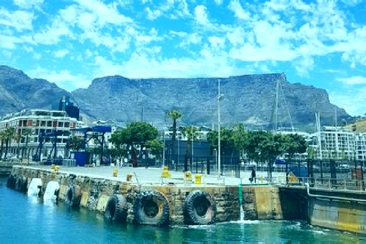 Zoe, 35 — Escort in Africa 70, Cape Verde