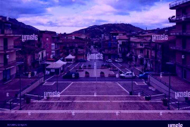 Zoe, 35 — Escort in Belmonte Mezzagno, Italy
