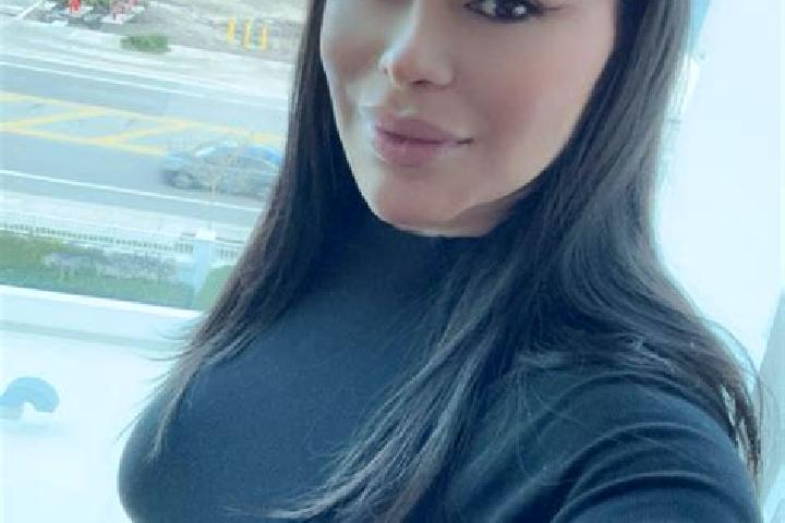 Zoe, 35 — Escort in Brooklyn Center, United States