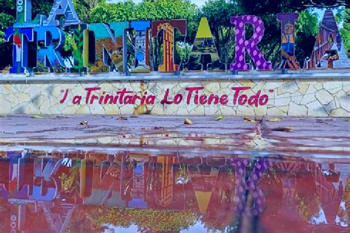 Zoe, 35 — Escort in La Trinitaria, Mexico