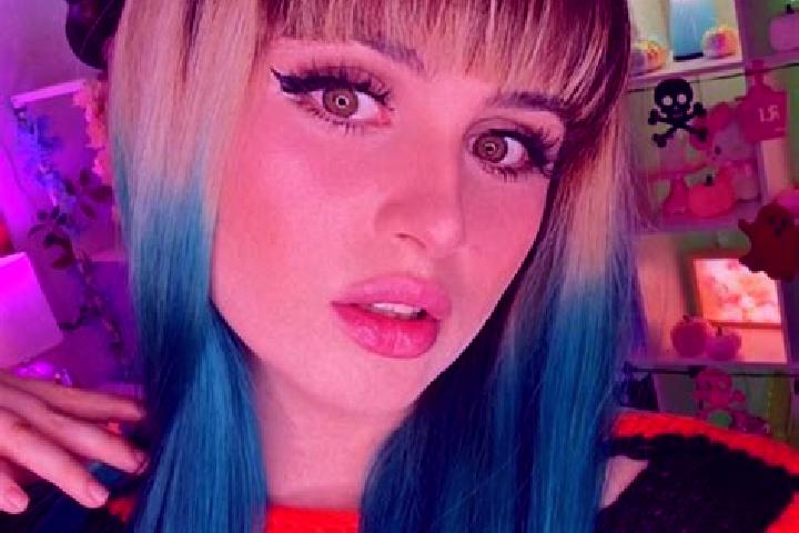 Zoe, 35 — Escort in Pabungkon Daja, Indonesia