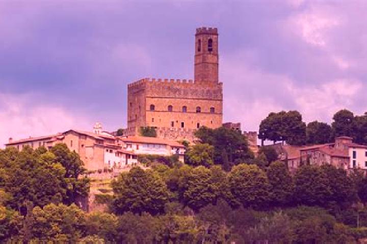 Zoe, 35 — Escort in Poppi, Italy