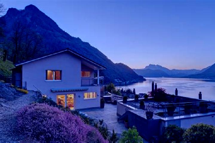 Zoe, 35 — Escort in Trelex, Switzerland