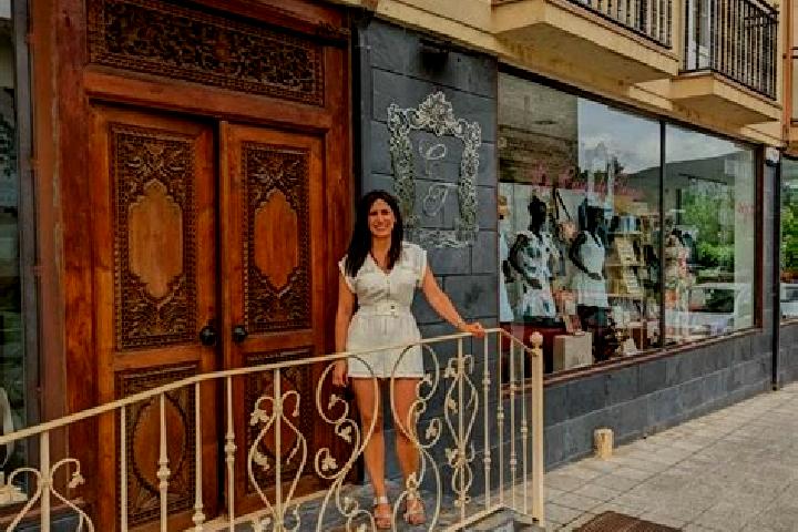 Zoe, 35 — Escort in Villasana de Mena, Spain