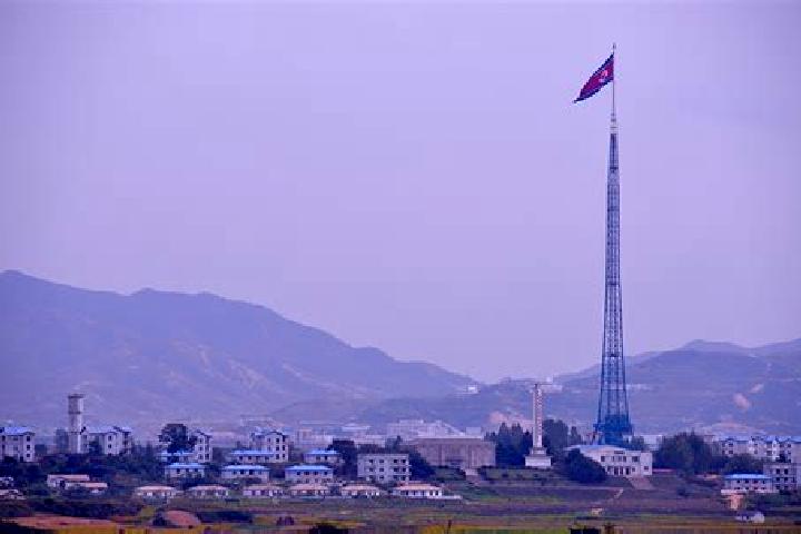 Zoe, 35 — Escort in Yoch im-dong, North Korea