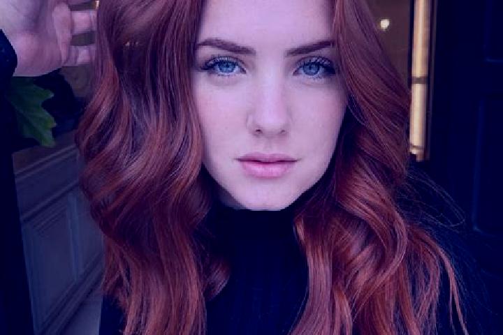 Zoe, 36, a auburn blue-eyed middle eastern companion based in Hainersdorf. Offering Party Girl, Duos, Overnight, Deep French Kissing. Available for incall an...