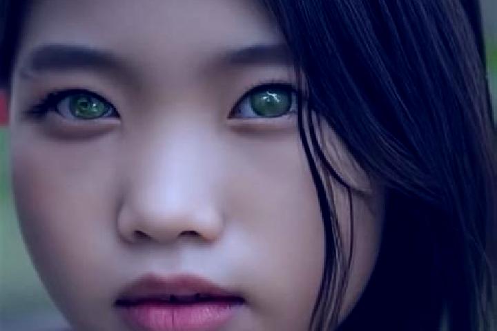 Zoe, 36, a brunette green-eyed asian companion based in Dolores. Offering Domination, Deep French Kissing, BDSM. Available for incall and outcall, day and ev...
