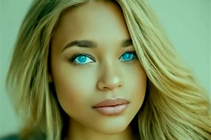 Zoe, 36, a dark blonde blue-eyed latina companion based in Oostnieuwkerke. Offering Deep French Kissing, A-Level, OWO, Massage. Available for incall and outc...