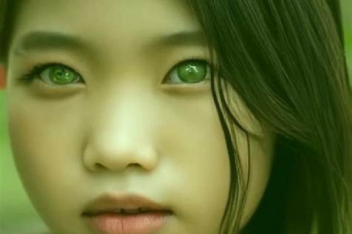 Zoe, 36, a red green-eyed asian companion based in Pilisborosjeno. Offering Overnight, OWO, 69, Massage. Available for incall and outcall, overnight bookings...