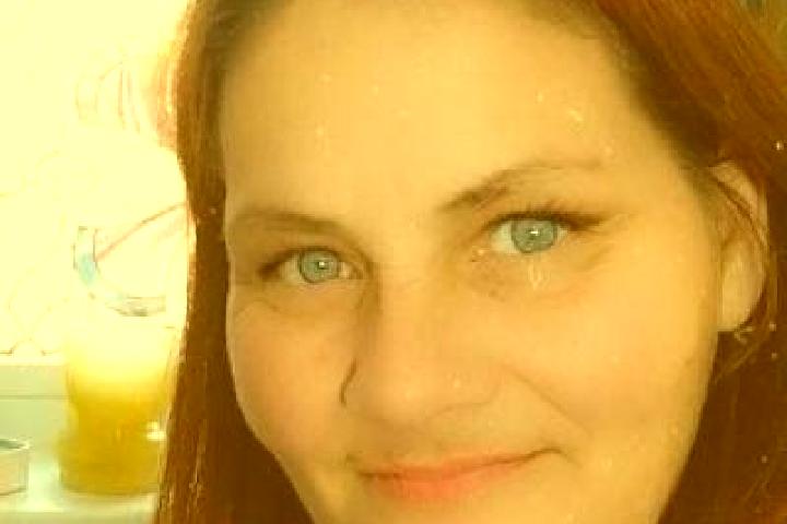 Zoe, 36, a red grey-eyed slavic companion based in Yallal. Offering Domination, Massage, Couples. Available for incall and outcall, day and evening dates.