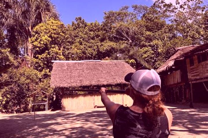 Zoe, 36 — Escort in Guano, Ecuador