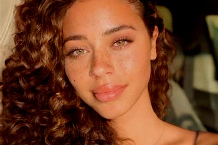 Zoe, 37, a black hazel-eyed latina companion based in Montezuma. Offering Erotic Massage, Massage, Deep French Kissing, Duos. Available for incall and outcal...