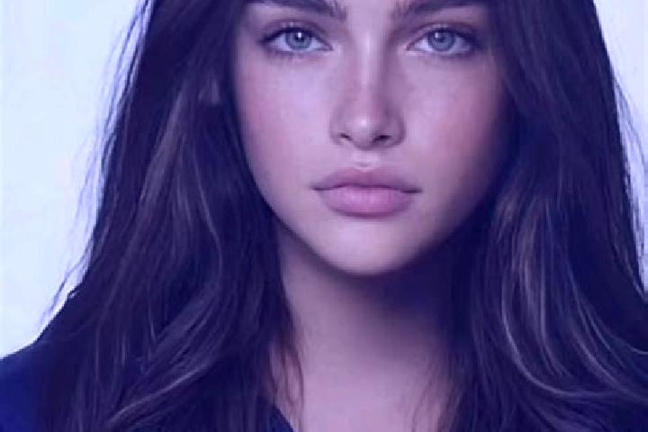 Zoe, 37, a brunette blue-eyed caucasian companion based in Pomacuaran. Offering Roleplay, Party Girl, CIM. Available for incall and outcall, overnight bookin...