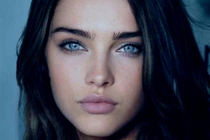 Zoe, 37, a brunette blue-eyed middle eastern companion based in Vihari. Offering BDSM, Striptease, Travel Companion. Available for incall and outcall, overni...