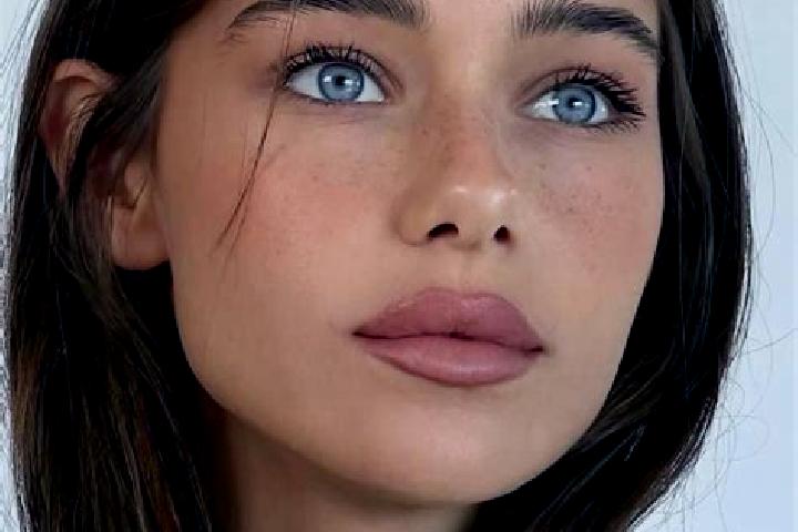 Zoe, 37, a brunette blue-eyed mixed companion based in Waarde. Offering Travel Companion, GFE, Couples, Tantra, BDSM. Available for incall and outcall, day a...