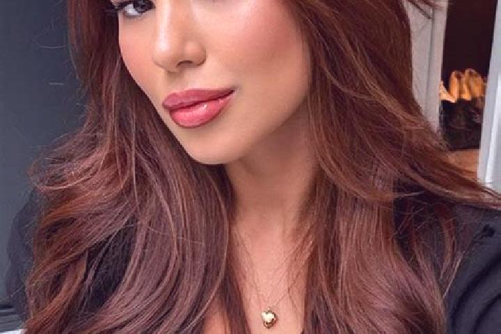 Zoe, 37, a chestnut brown-eyed latina companion based in Augusto Pestana. Offering Overnight, Domination, Tantra, Striptease. Available for incall and outcal...