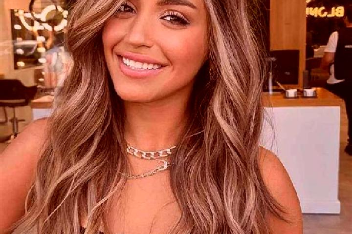 Zoe, 37, a dark blonde brown-eyed indian companion based in Gasso. Offering Dinner Date, A-Level, Striptease. Available for incall and outcall, day and eveni...
