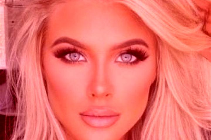 Zoe, 37, a platinum blonde hazel-eyed latina companion based in Kuzhithurai. Offering Massage, Domination, OWO. Available for incall and outcall, overnight b...