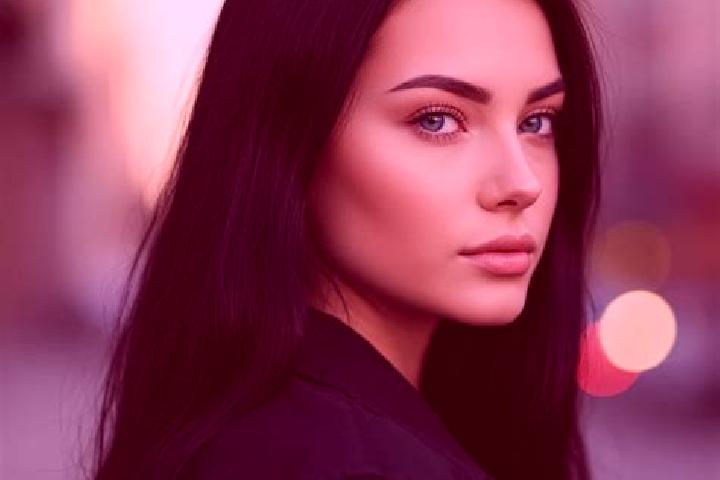 Zoe, 37, a red blue-eyed latina companion based in Dubnany. Offering BDSM, 69, Domination, Deep French Kissing, Roleplay. Available for incall and outcall, d...