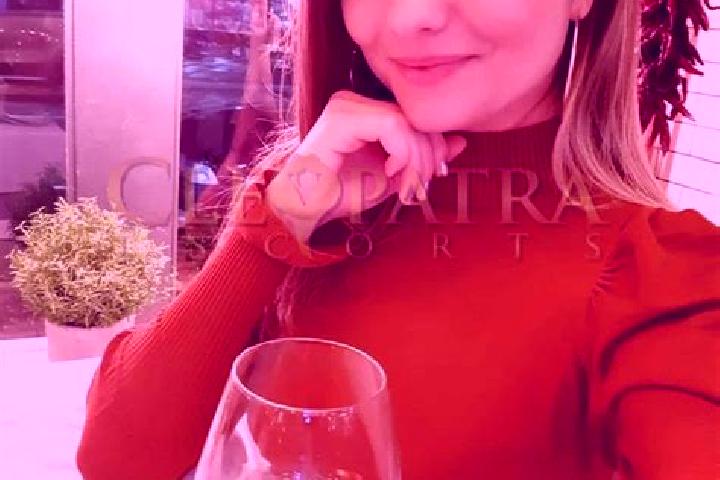 Zoe, 37, a red dark-eyed mediterranean companion based in Baglo. Offering Couples, GFE, OWO, Girlfriend Experience, BDSM. Available for incall and outcall, o...