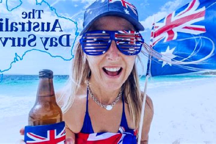Zoe, 37 — Escort in Inverness, Australia