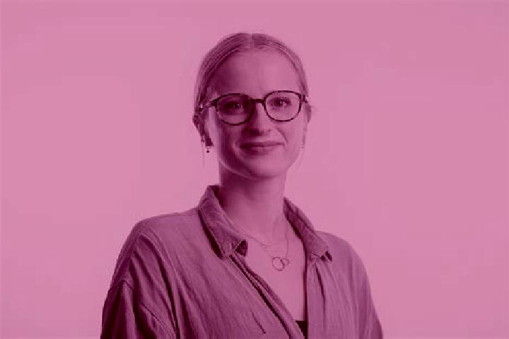 Zoe, 37 — Escort in Madiswil, Switzerland
