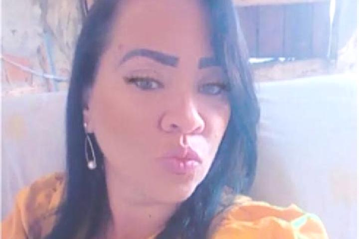 Zoe, 37 — Escort in Madre de Deus, Brazil