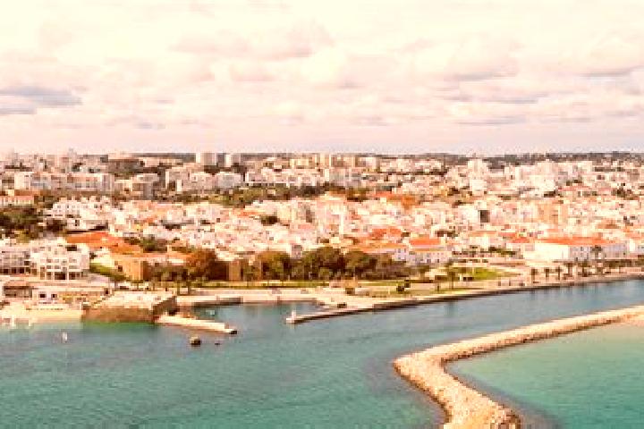 Zoe, 37 — Escort in Pera, Portugal
