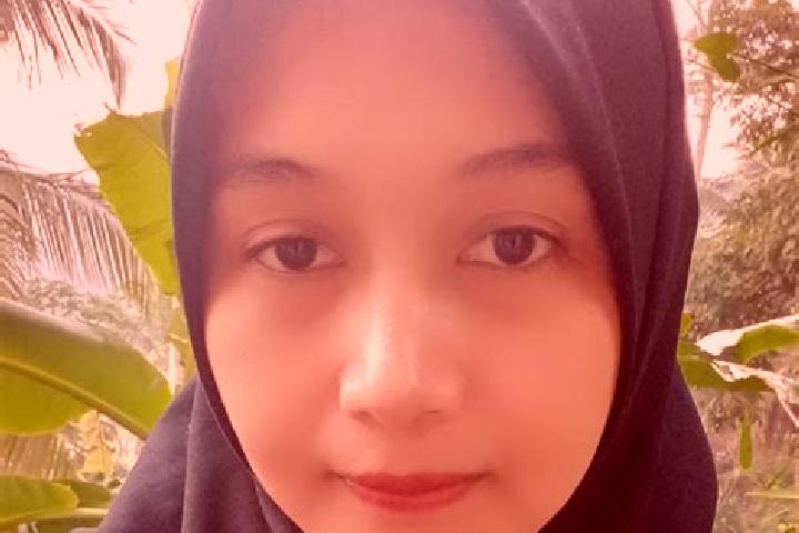 Zoe, 37 — Escort in Sambi, Indonesia