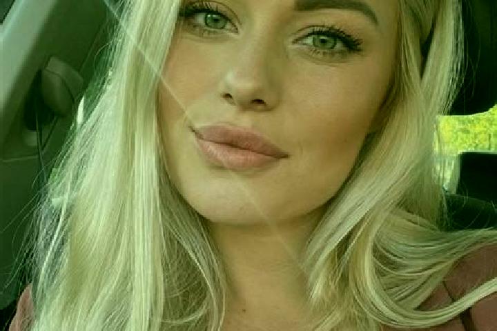 Zoe, 38, a blonde hazel-eyed indian companion based in Kocayer. Offering Travel Companion, Duos, Massage, Prostate Massage. Available for incall and outcall,...