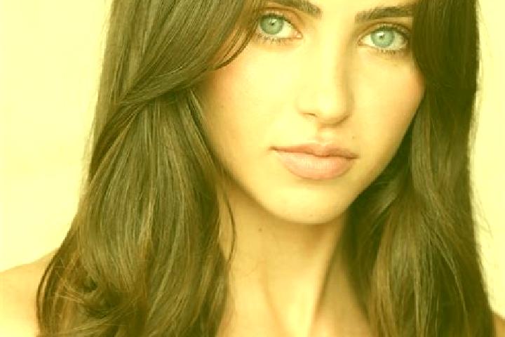 Zoe, 38, a brunette brown-eyed latina companion based in Pastorano. Offering Striptease, Dinner Date, Fetish, OWO, Party Girl. Available for incall and outca...