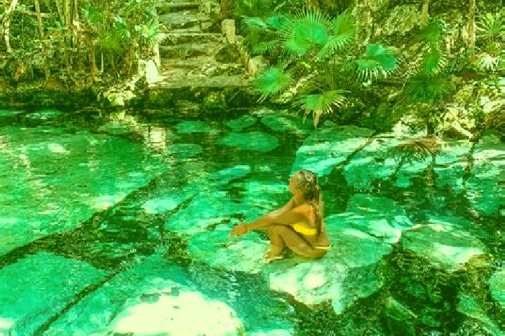Zoe, 38 — Escort in Chan Cenote, Mexico