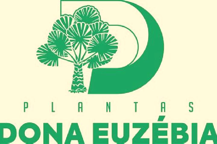 Zoe, 38 — Escort in Dona Euzebia, Brazil