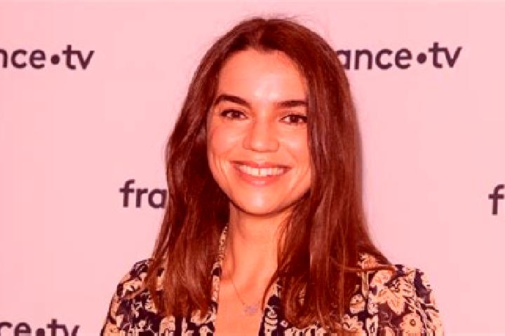 Zoe, 38 — Escort in Fontaine-les-Gres, France