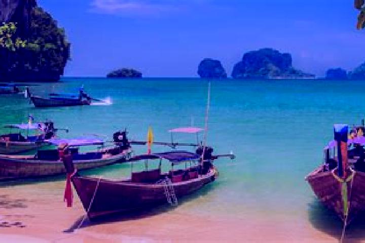 Zoe, 38 — Escort in Sukhothai, Thailand